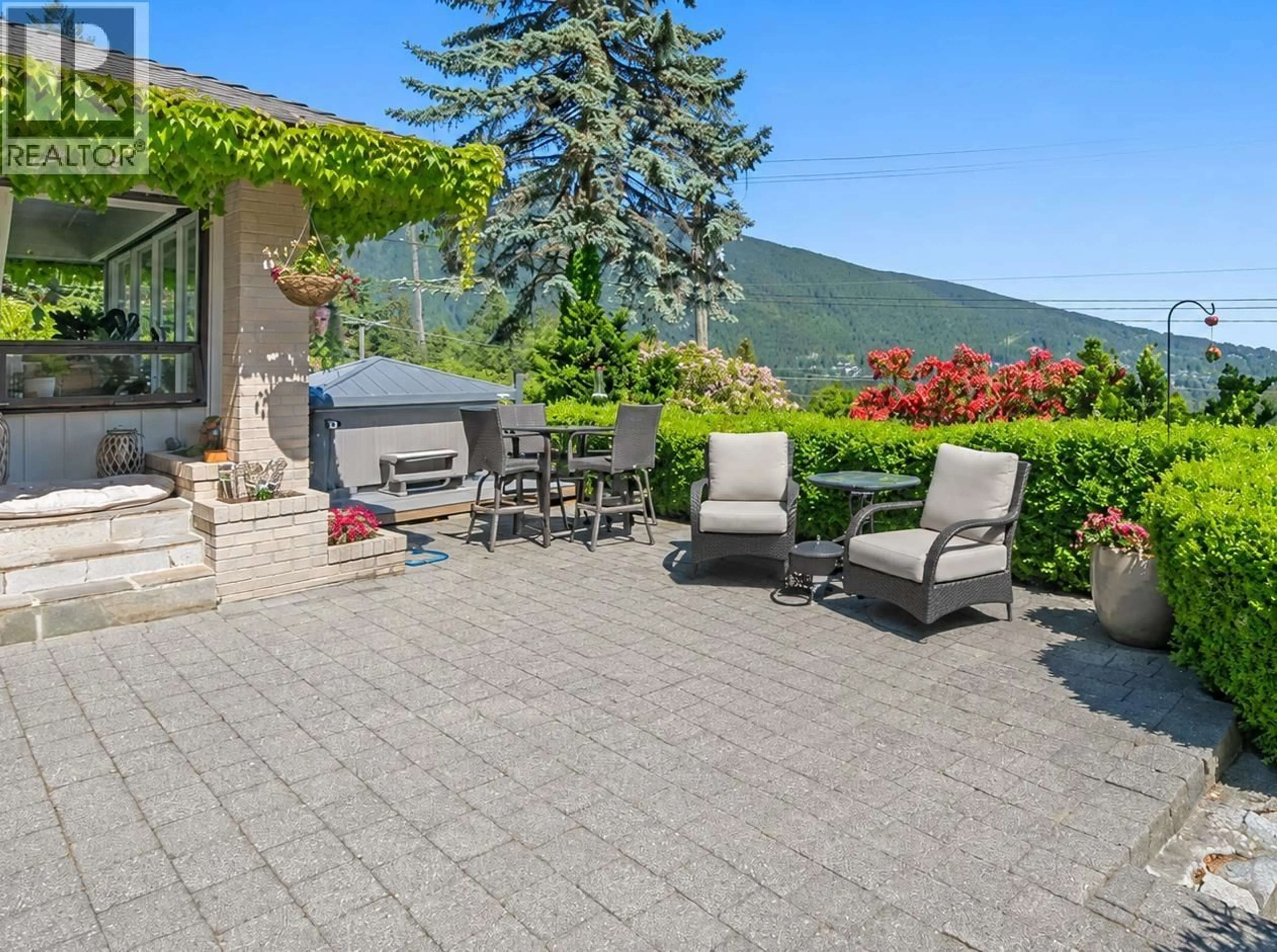 Patio, mountain view for 68 BONNYMUIR DRIVE, West Vancouver British Columbia V7S1L2