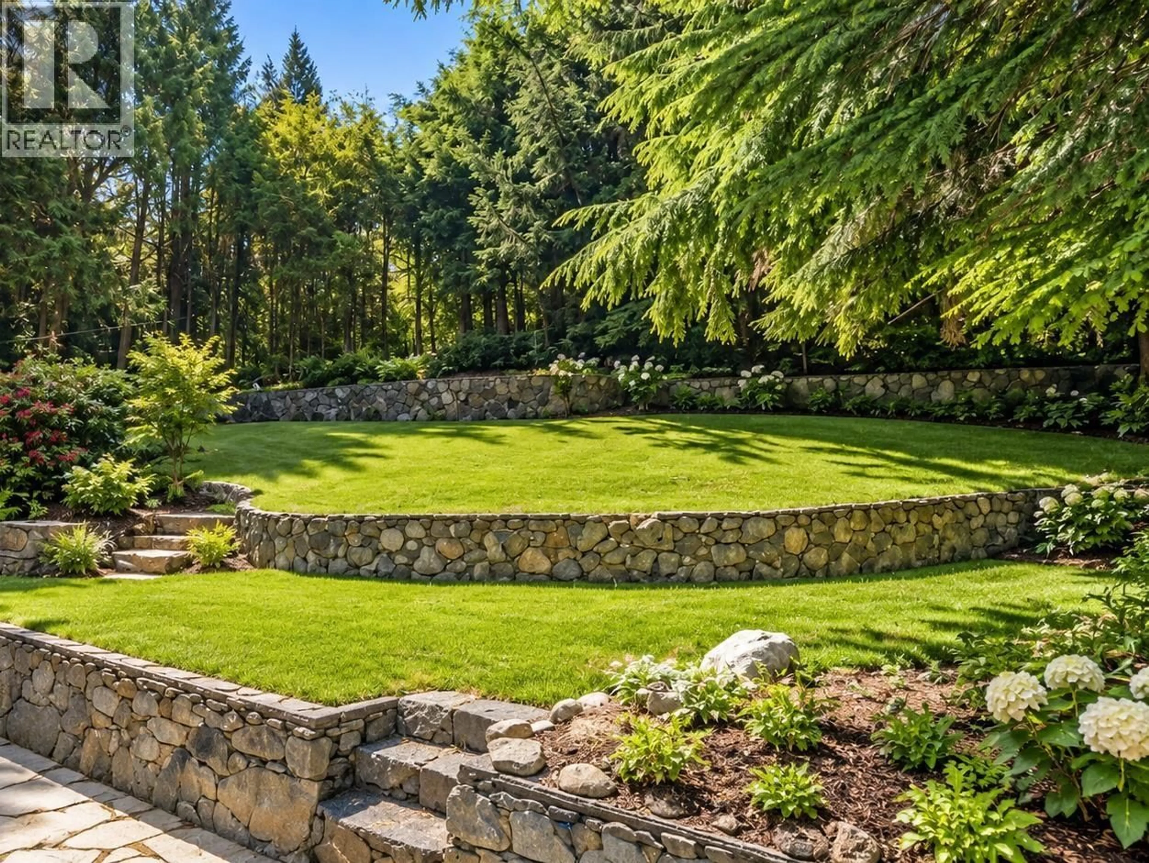 A pic from outside/outdoor area/front of a property/back of a property/a pic from drone, forest/trees view for 68 BONNYMUIR DRIVE, West Vancouver British Columbia V7S1L2