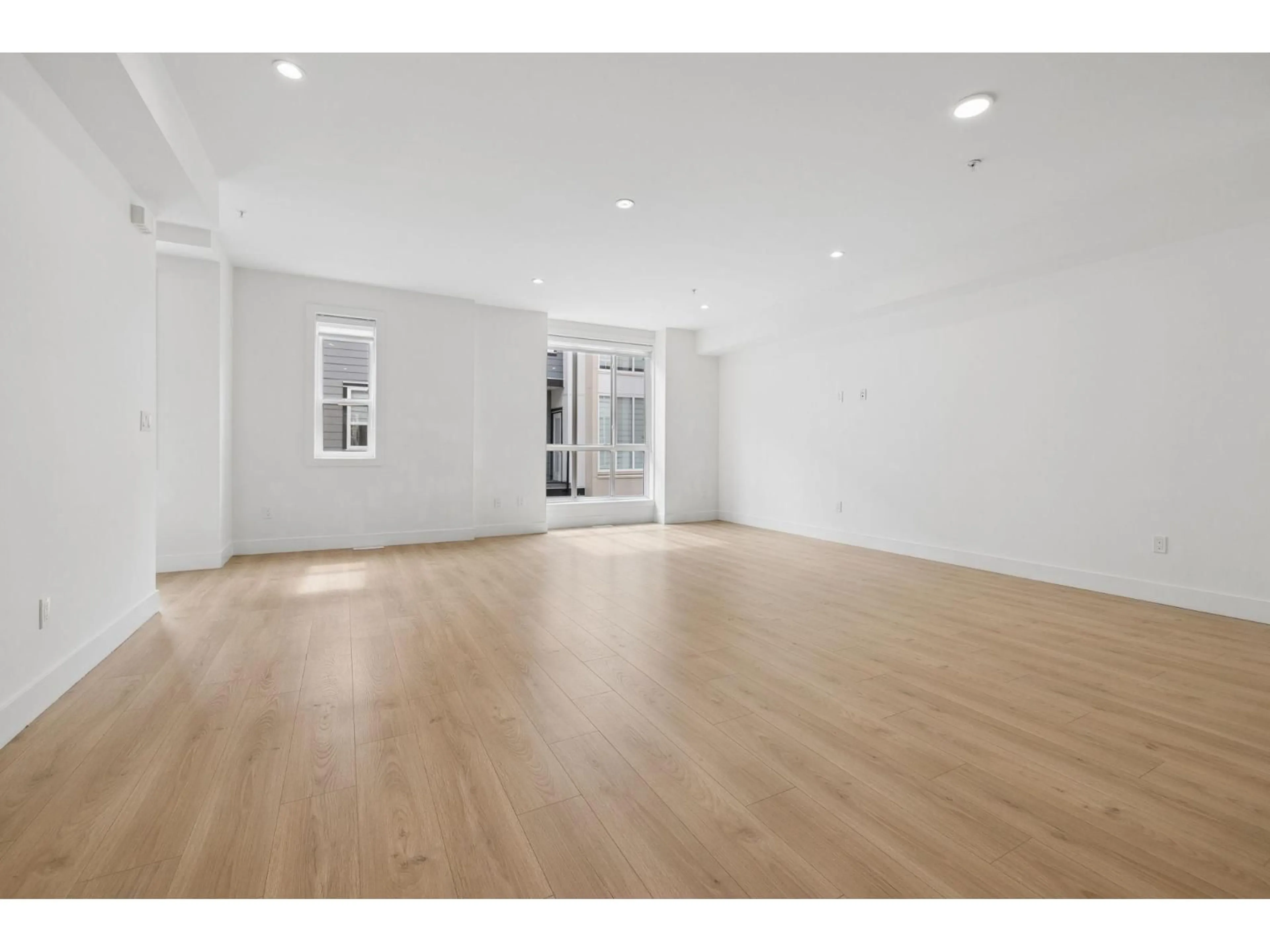 A pic of a room for 26 - 7670 207 STREET, Langley British Columbia V2Y3N7