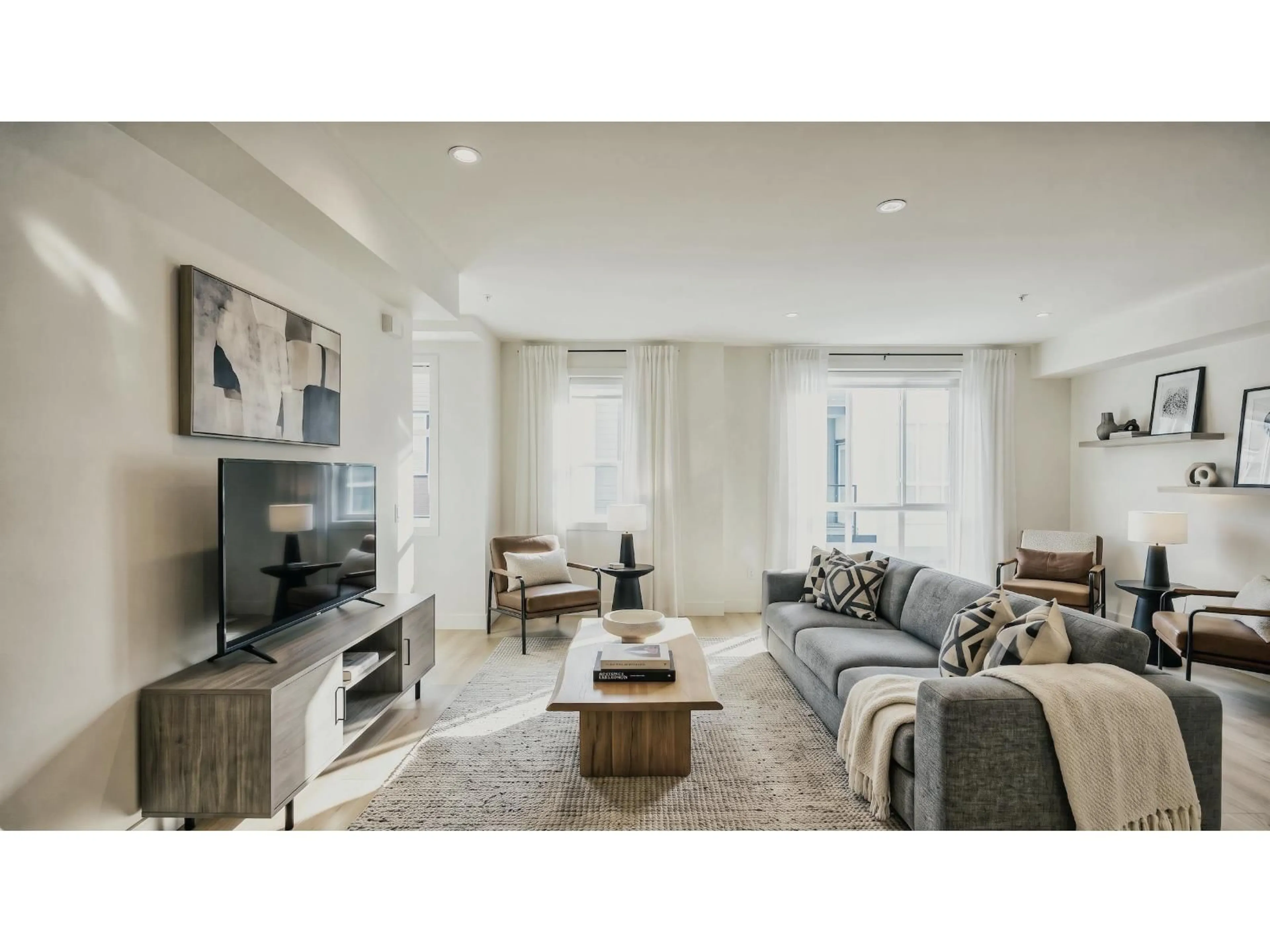 Living room with furniture, unknown for 26 - 7670 207 STREET, Langley British Columbia V2Y3N7
