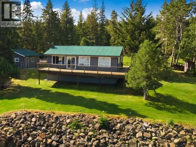 4803 LAKEVIEW ROAD, Lac La Hache 2