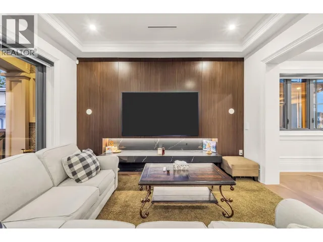 1443 57TH AVENUE, Vancouver 5