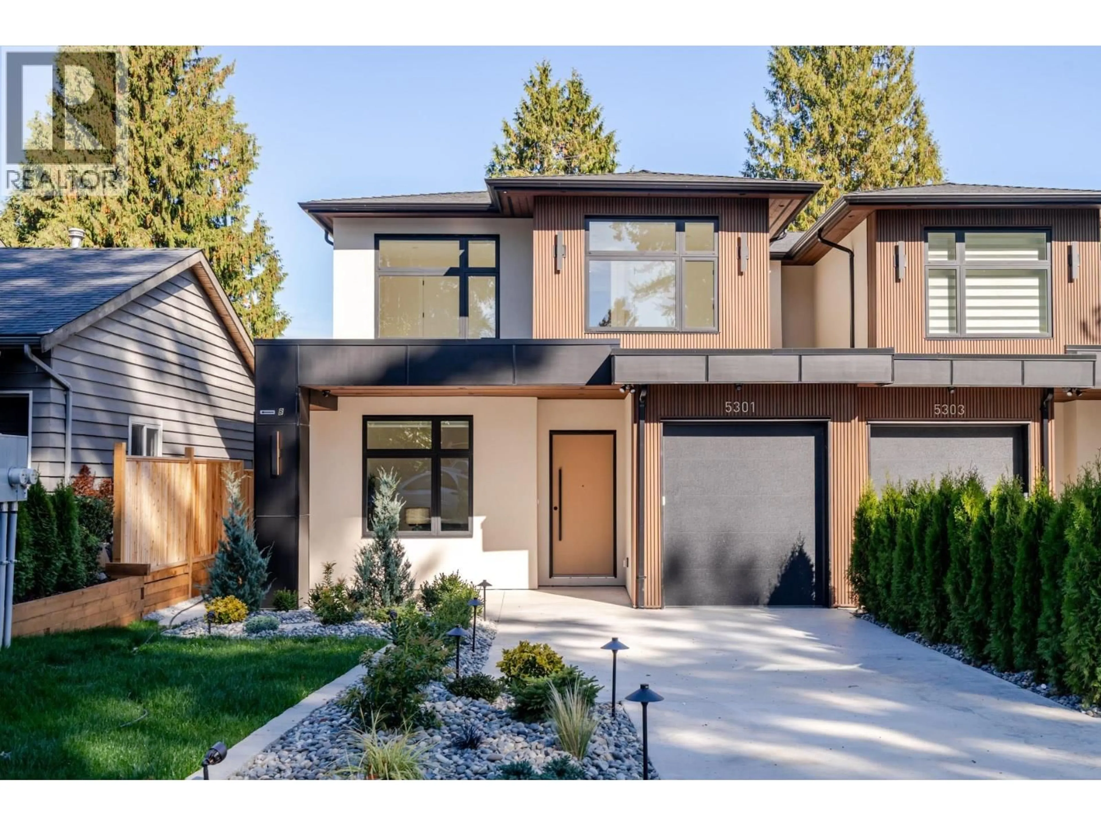 Home with brick exterior material, street for 5301 3RD AVENUE, Tsawwassen British Columbia V4M1E8