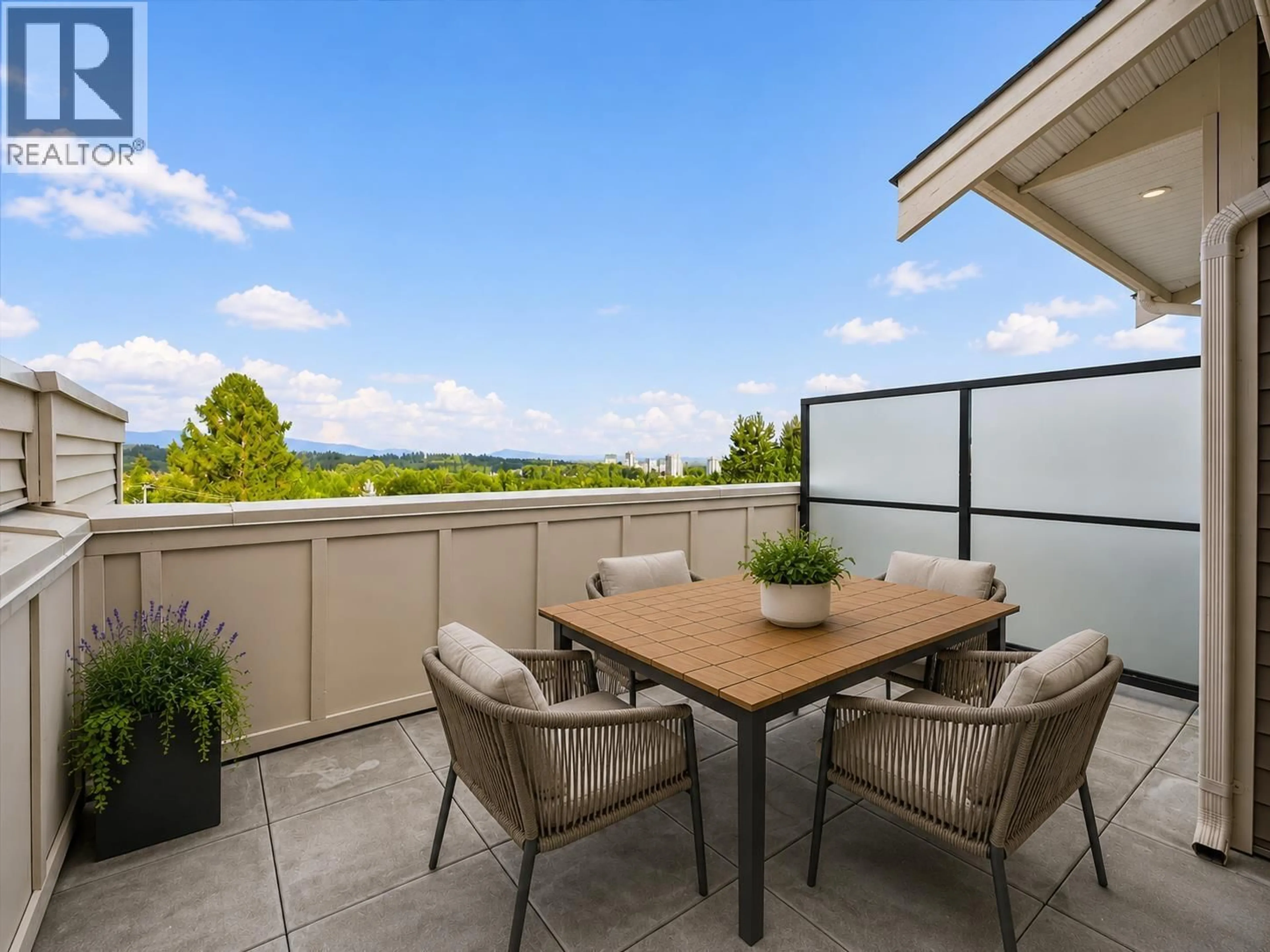 Patio, mountain view for 117 - 1301 BREWSTER DRIVE, Coquitlam British Columbia V3B0S7