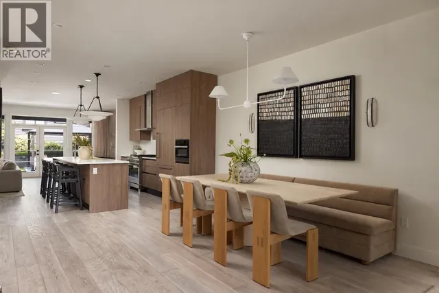 238 19TH STREET, North Vancouver 5