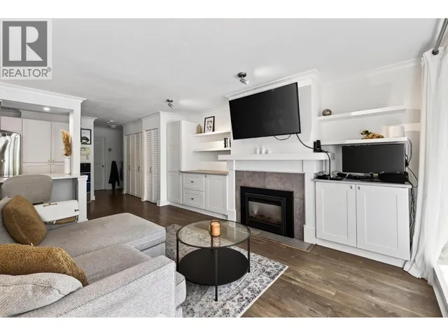 101 - 1702 CHESTERFIELD AVENUE, North Vancouver 2