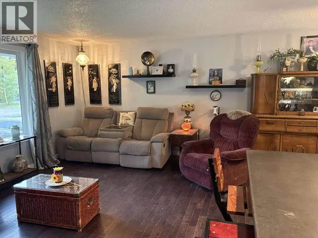 6828 FAIRMONT CRESCENT, Prince George 3