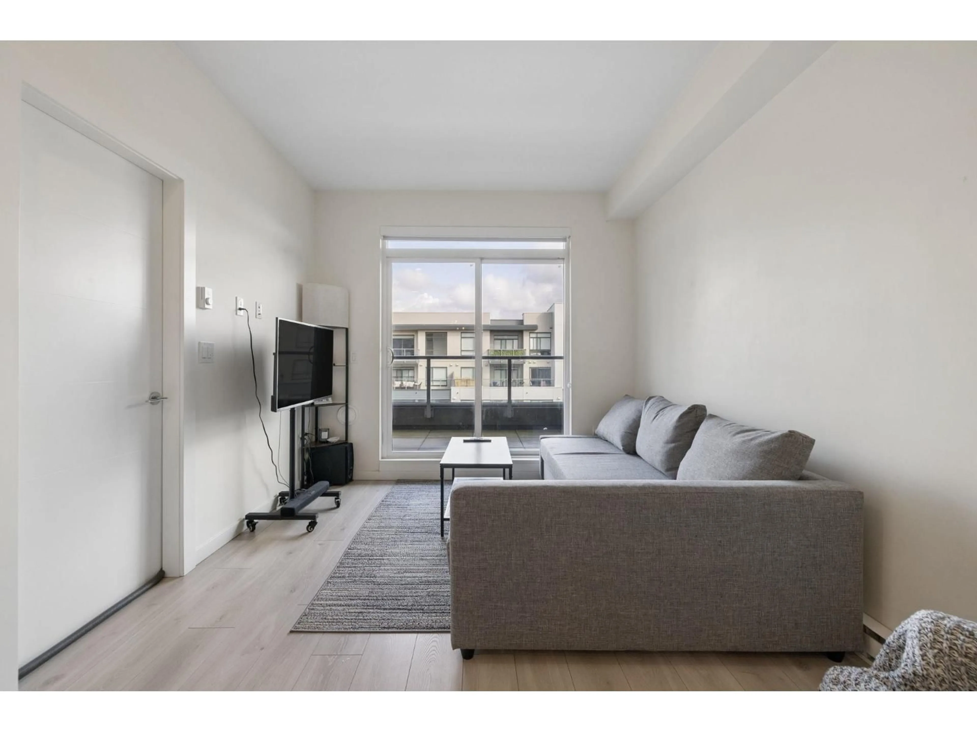 Living room with furniture, unknown for 504 - 7920 206 STREET, Langley British Columbia V2Y3X1