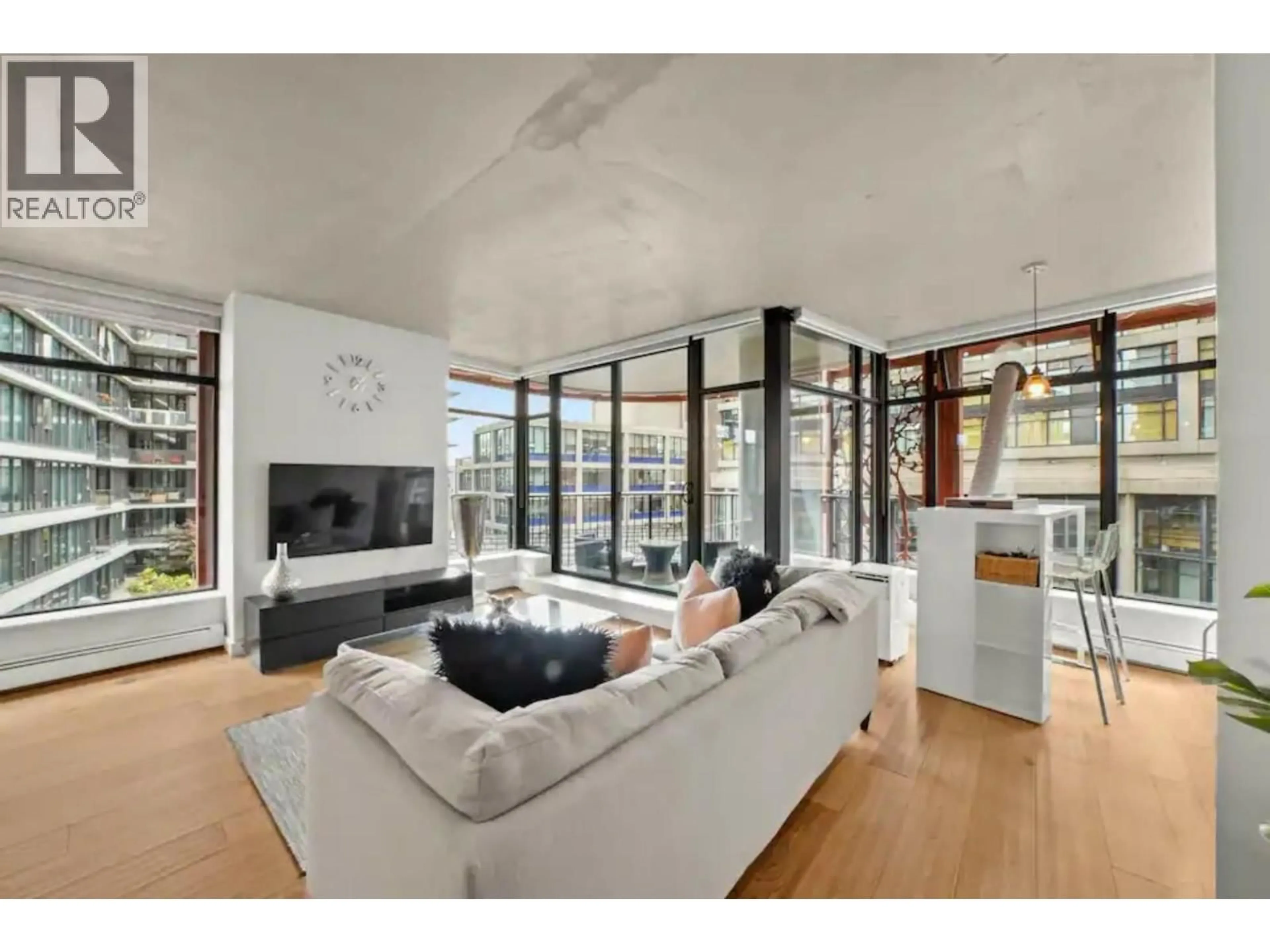 Living room with furniture, unknown for 906 - 128 CORDOVA STREET, Vancouver British Columbia V6B0E6