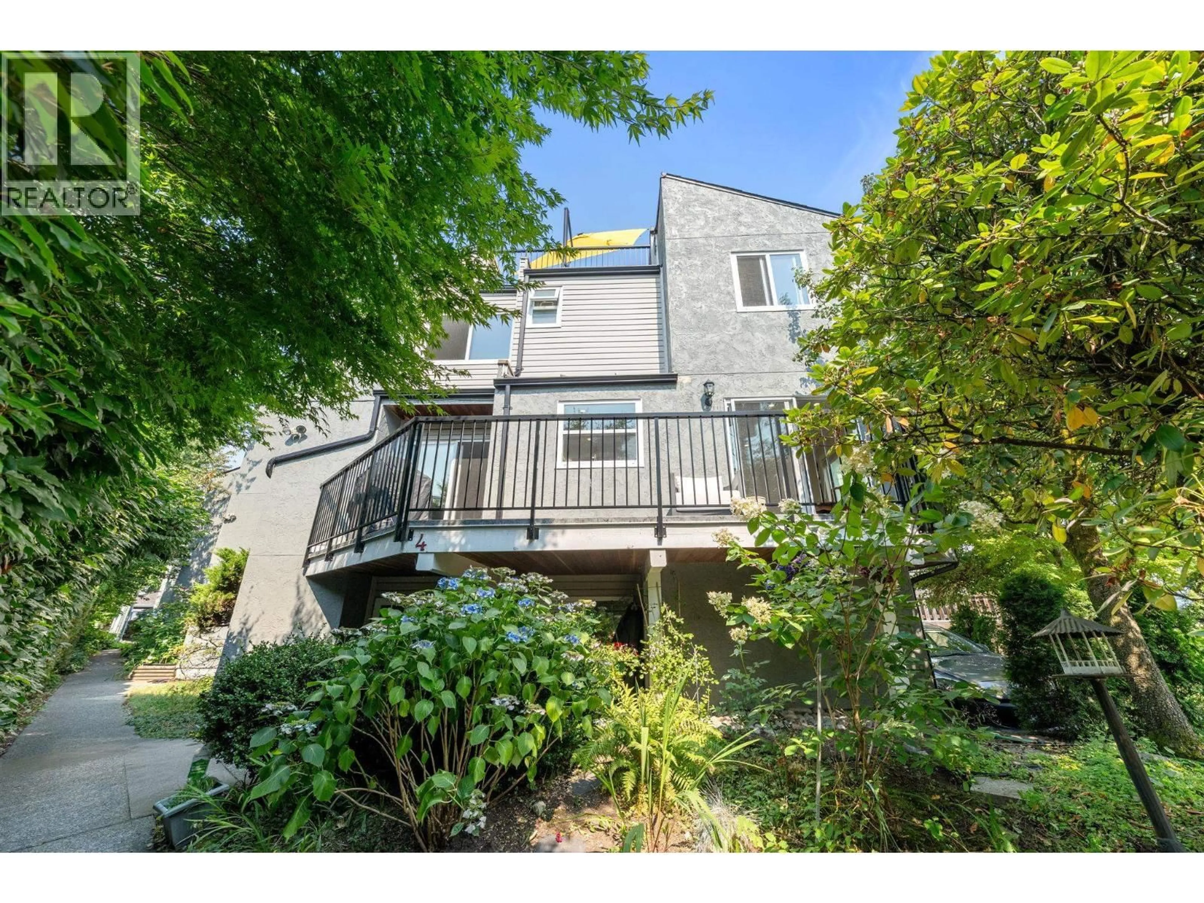 Unknown for 4 - 230 16TH STREET, North Vancouver British Columbia V7M1T6