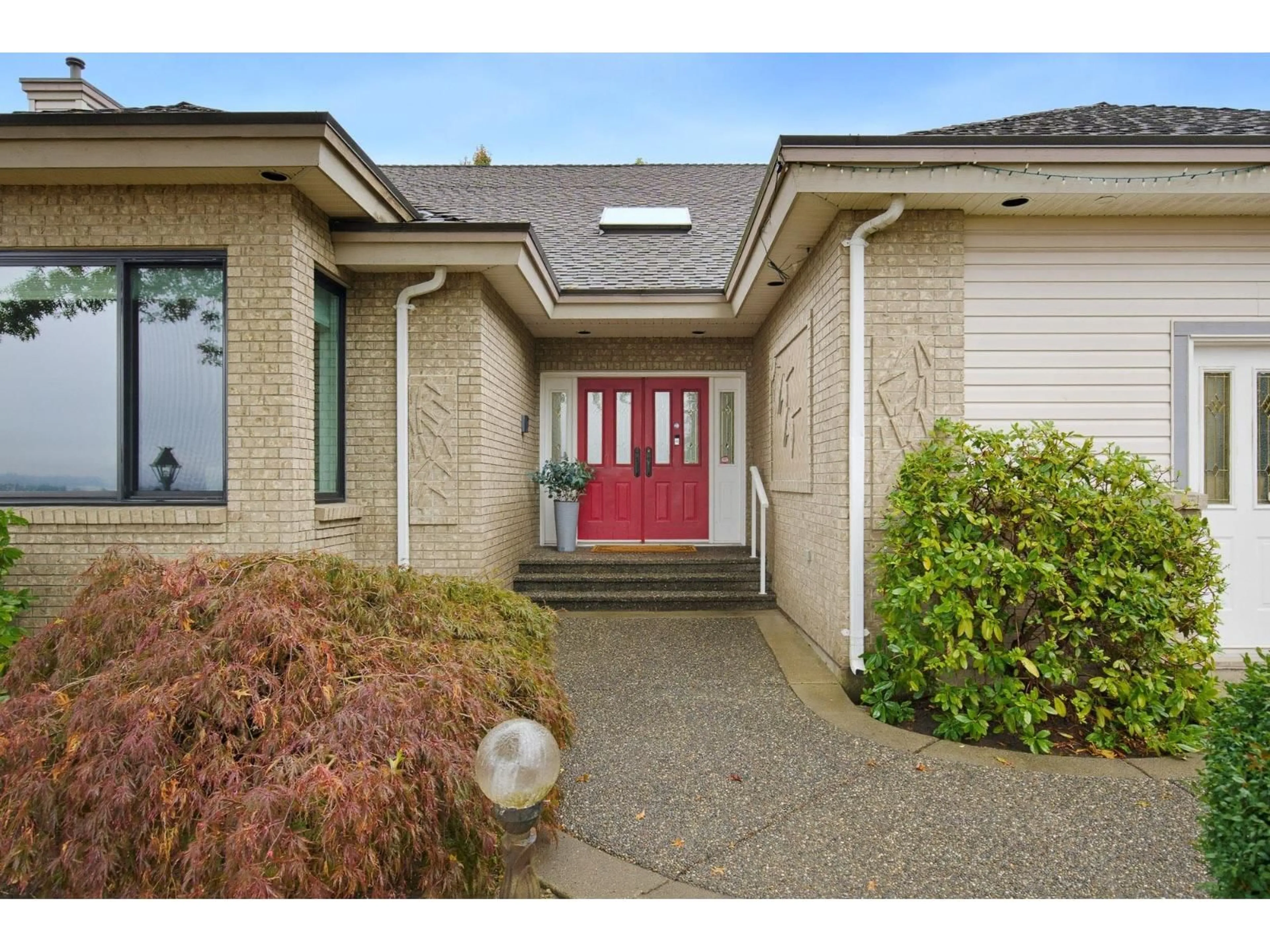Unknown for 5226 222 STREET, Langley British Columbia V2Y1L5