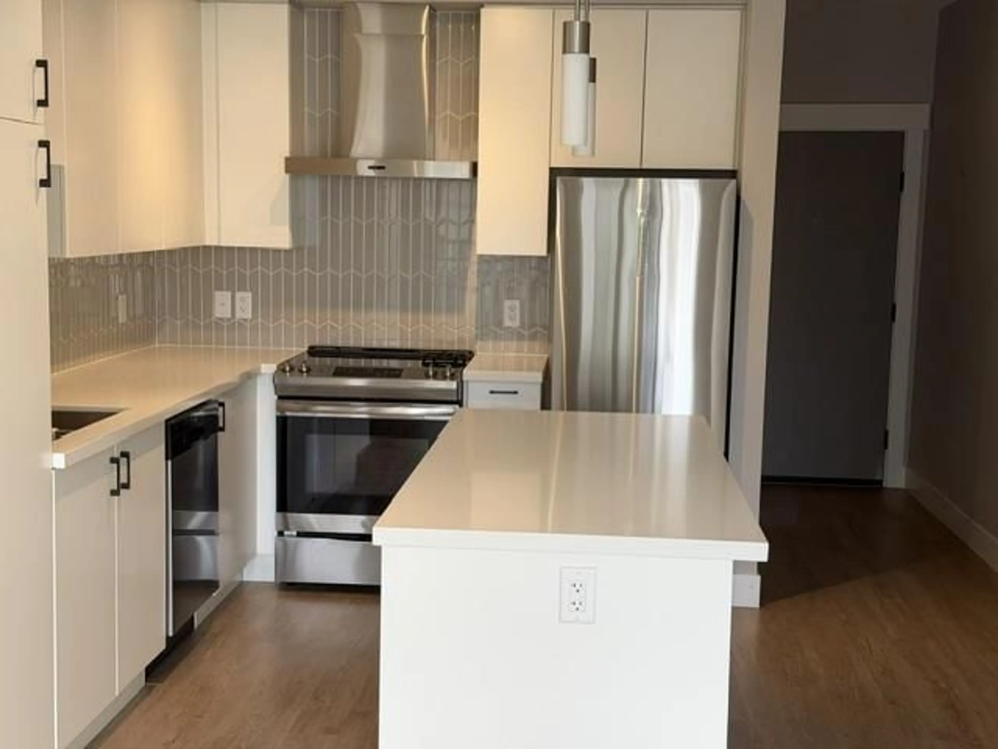 Open concept kitchen, unknown for B302 - 20838 78B AVENUE, Langley British Columbia V2Y3M2