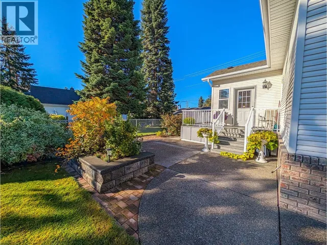 169 BURDEN STREET, Prince George 4