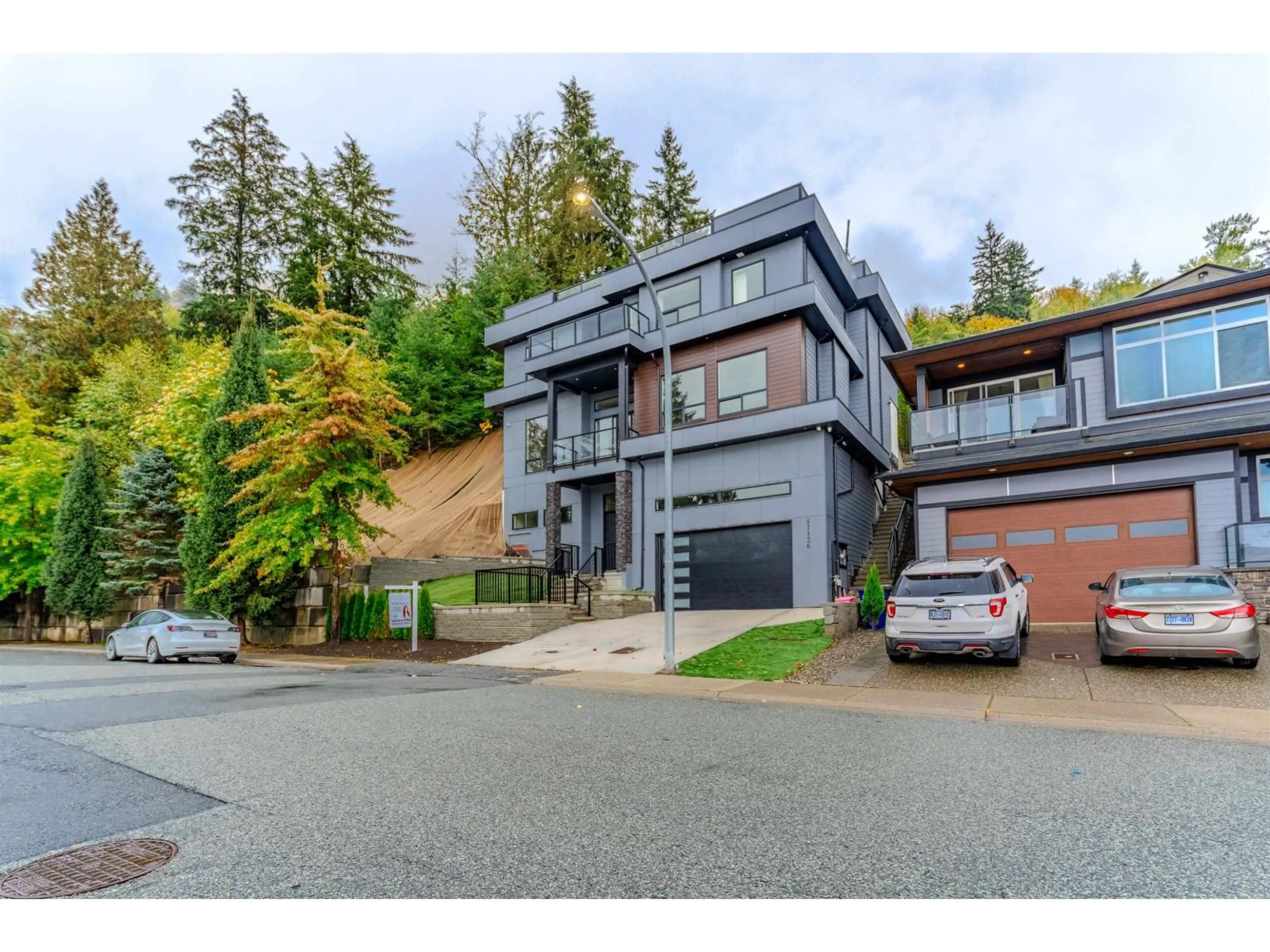 Home with brick exterior material, street for 47136 SYLVAN DRIVE, Chilliwack British Columbia V2R0P3