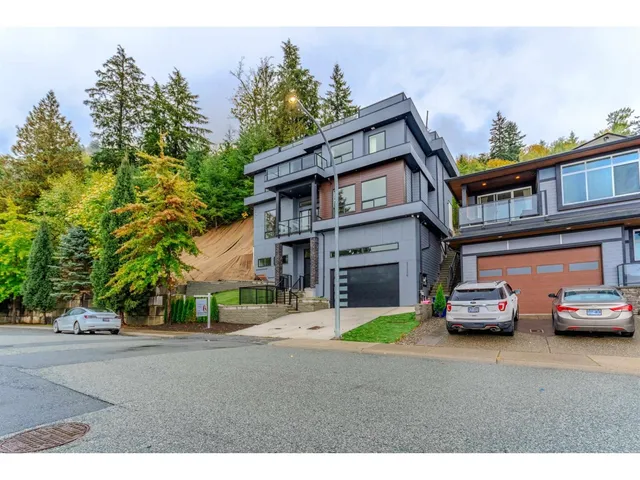 47136 SYLVAN DRIVE, Chilliwack 2