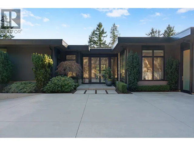 4799 CLOVELLY WALK, West Vancouver 2