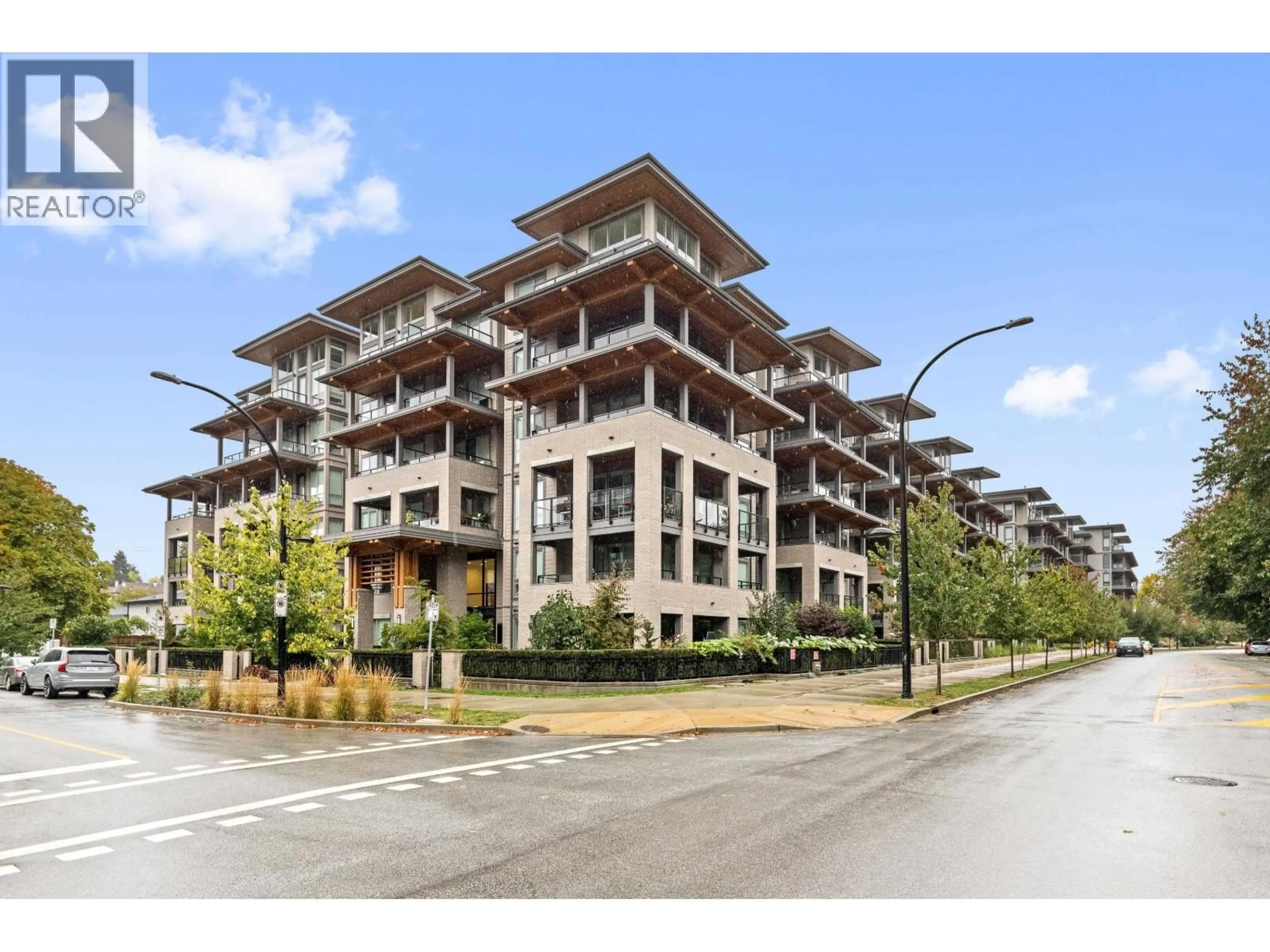Unknown for 617 - 7588 16TH STREET, Burnaby British Columbia V3N0H8