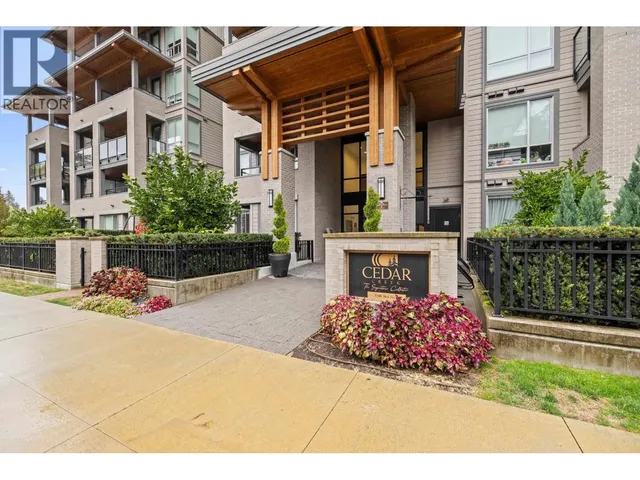 617 - 7588 16TH STREET, Burnaby 2