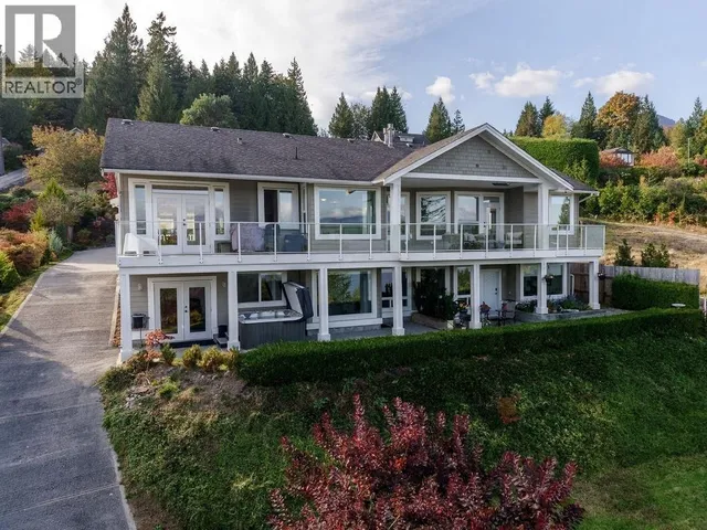 1208 ST ANDREWS ROAD, Gibsons 4