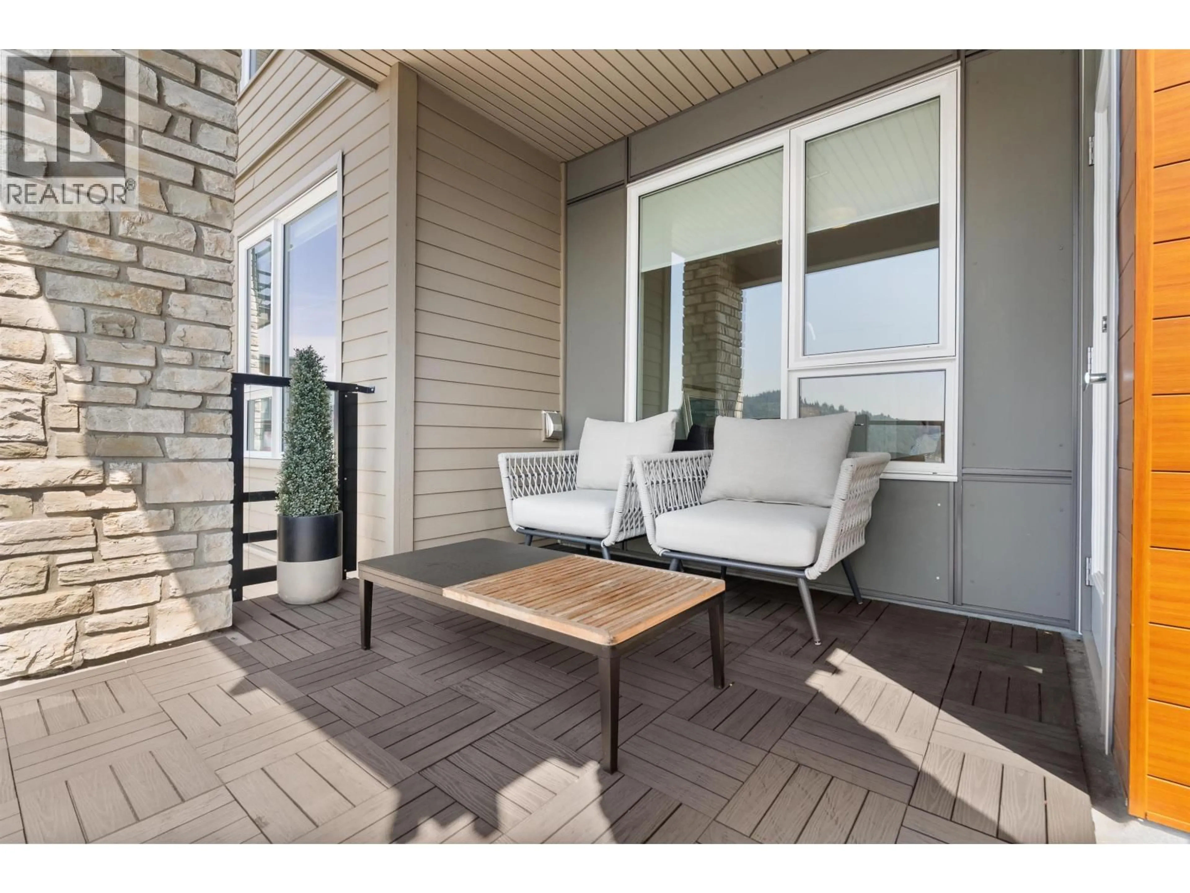 Patio, street for 305 - 3911 CATES LANDING WAY, North Vancouver British Columbia V7G0A6