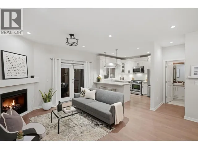 248 6TH STREET, North Vancouver 5