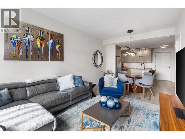 1013 QUEBEC STREET, New Westminster 2