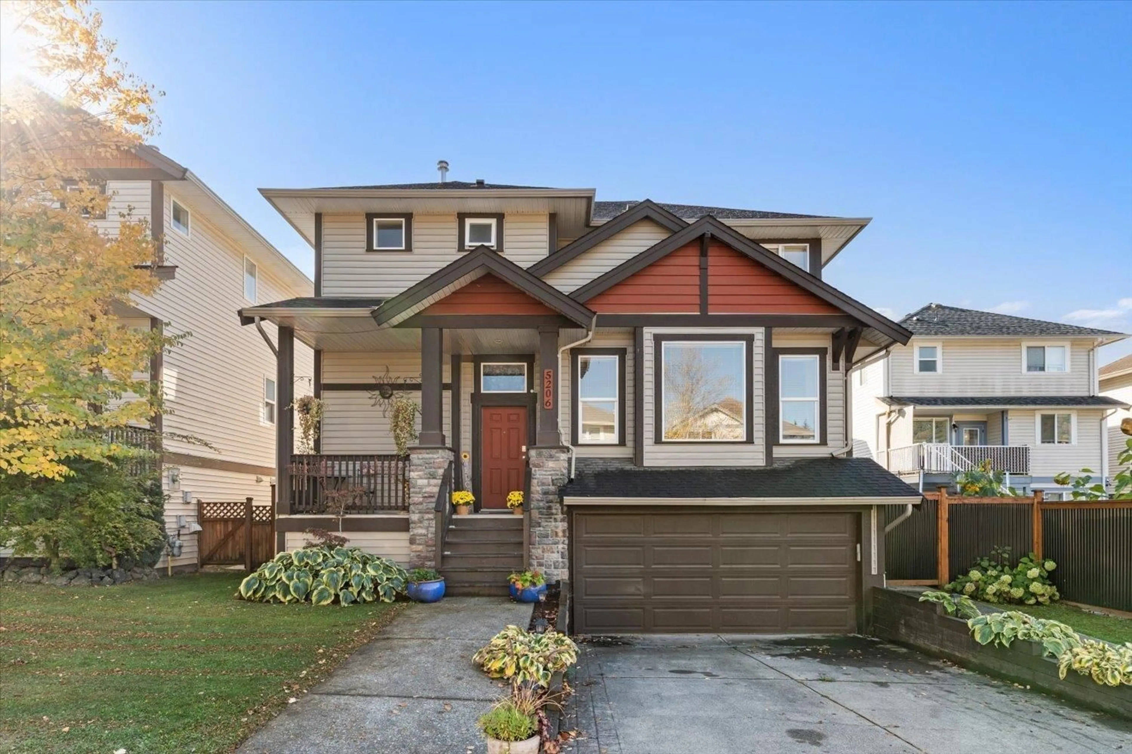 Home with vinyl exterior material, street for 5206 BRIDLEWOOD DRIVE, Chilliwack British Columbia V2R5W9