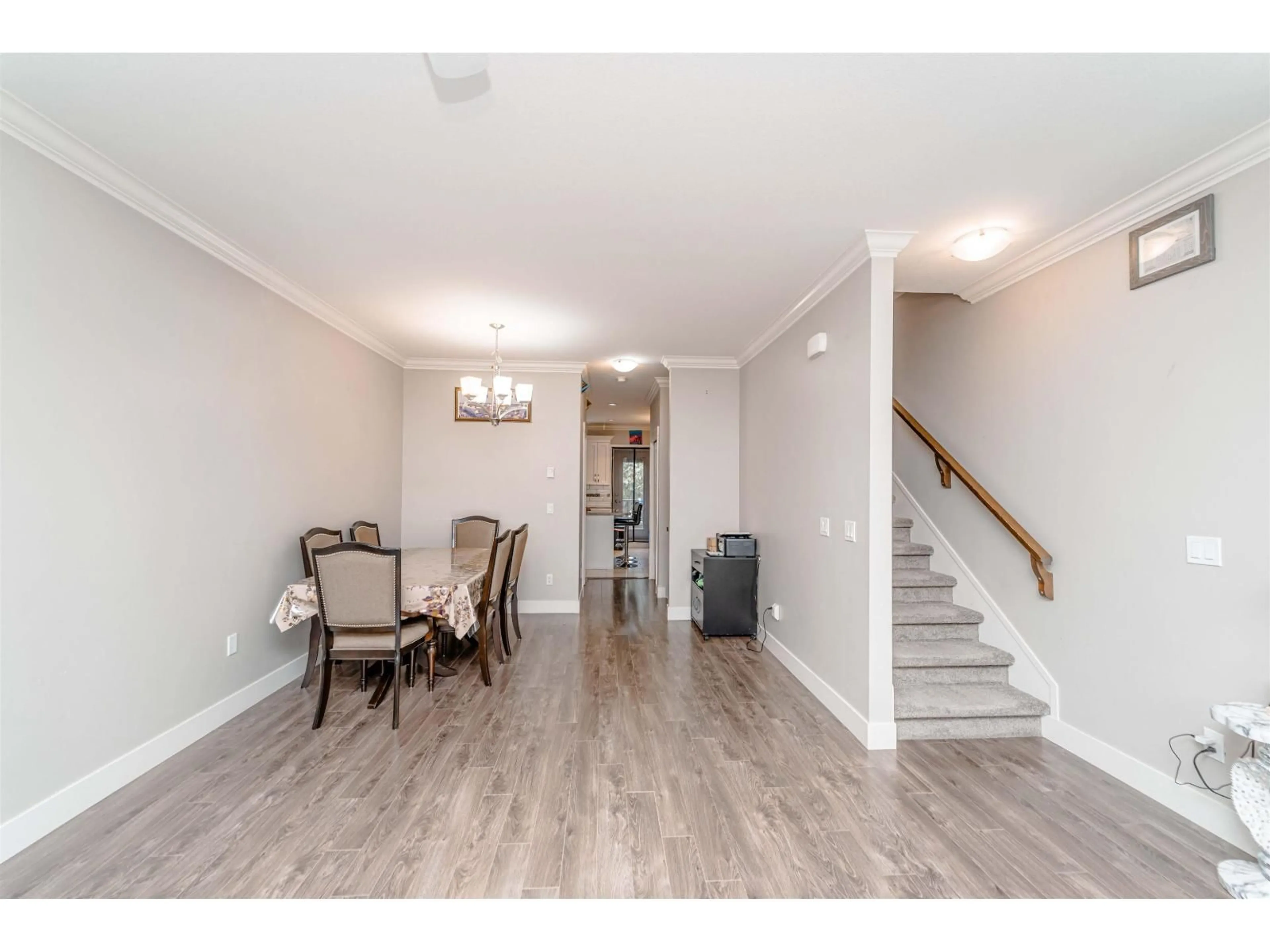Unknown for 20 - 33860 MARSHALL ROAD, Abbotsford British Columbia V2S0E8
