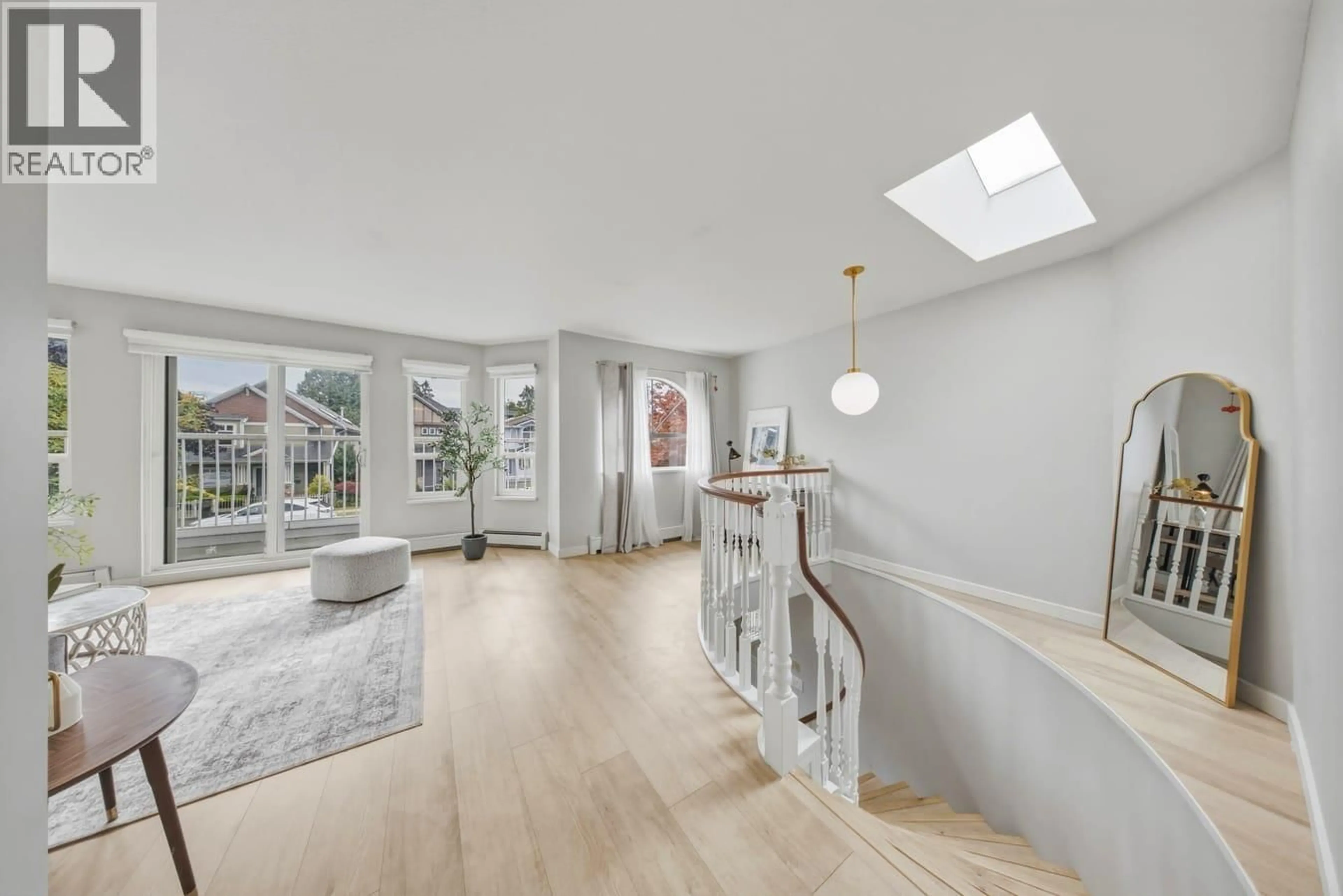 Unknown for 4429 PANDORA STREET, Burnaby British Columbia V5C2B8