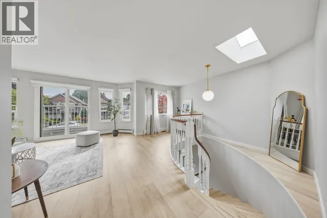 4429 PANDORA STREET, Burnaby 3