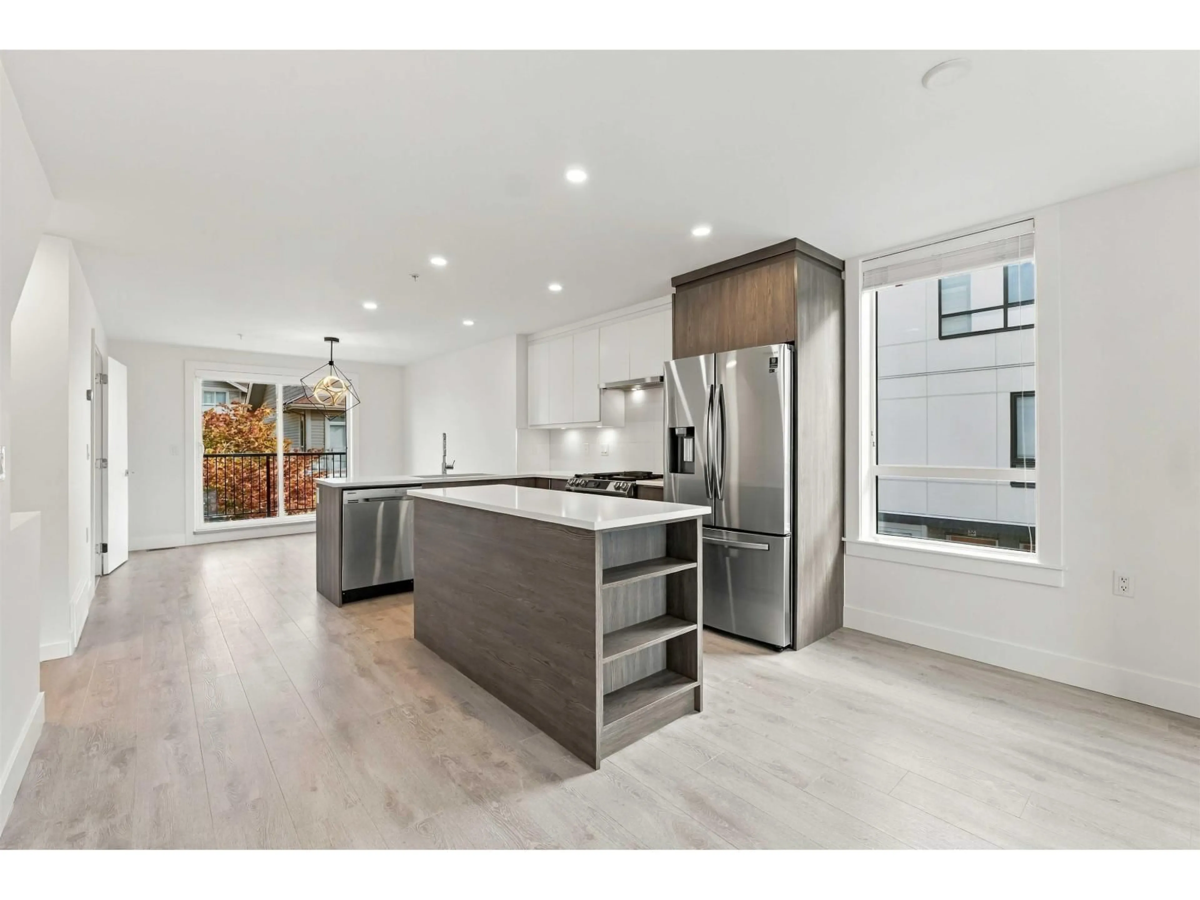 Open concept kitchen, unknown for 26 - 97949 55 AVENUE, Langley British Columbia V3A3W8