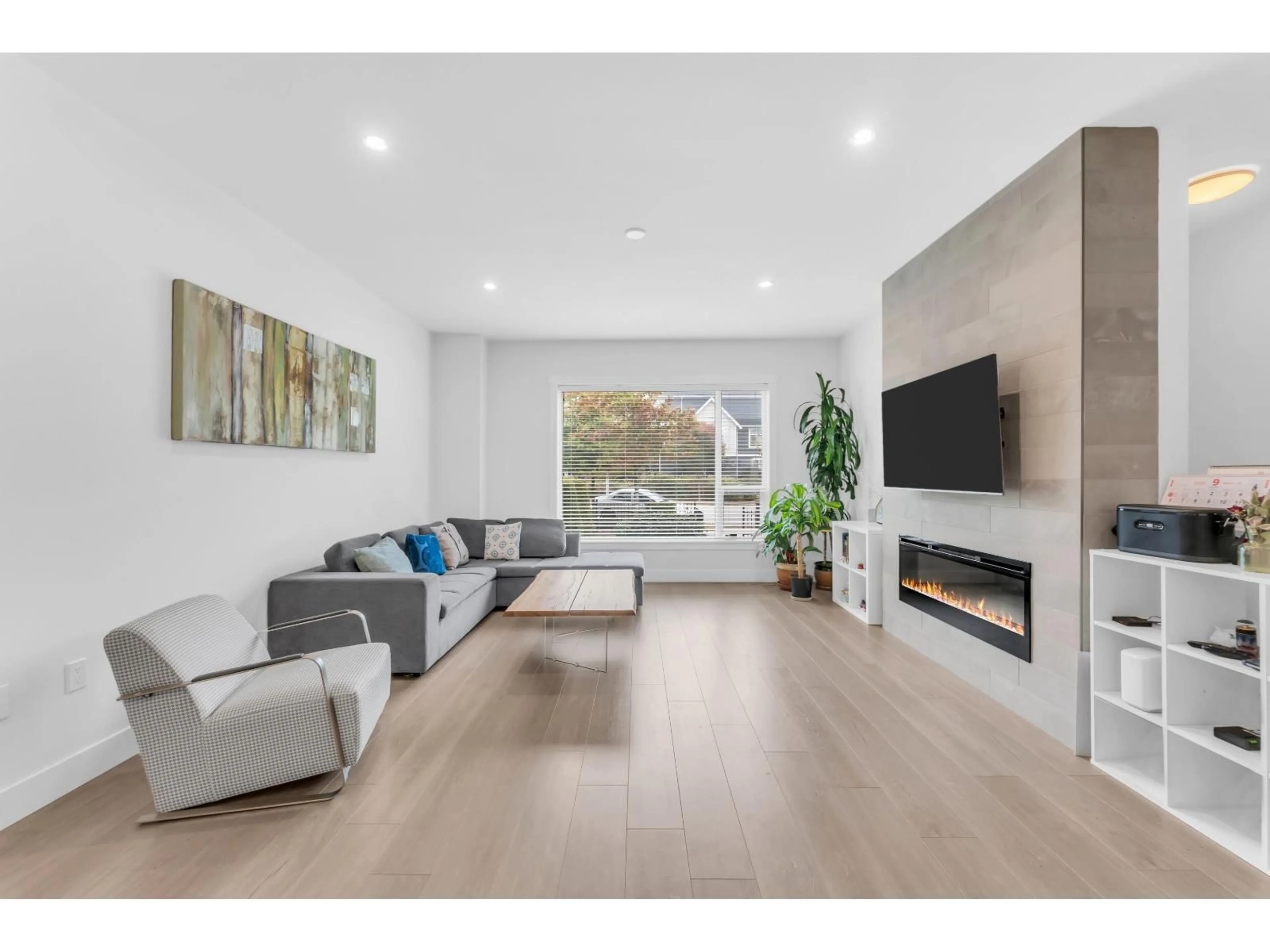 Unknown for 218 - 2277 OAK MEADOWS DRIVE, Surrey British Columbia V3Z0W6