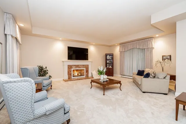 13511 WOODCREST DRIVE, Surrey 5