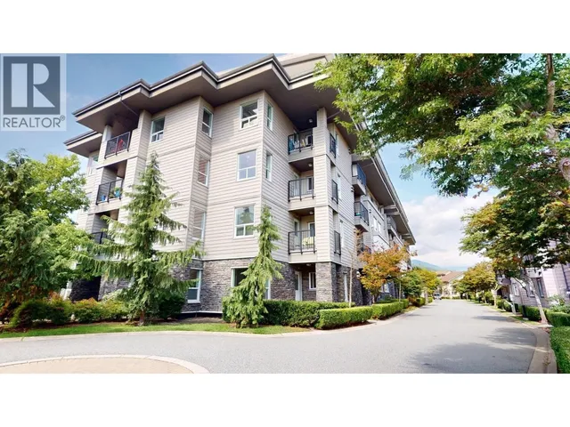 213 - 1212 MAIN STREET, Squamish 4
