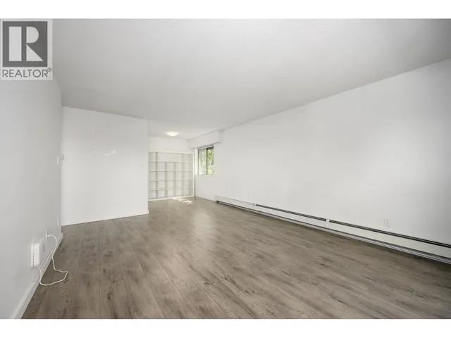 305 - 310 3RD STREET, North Vancouver 5
