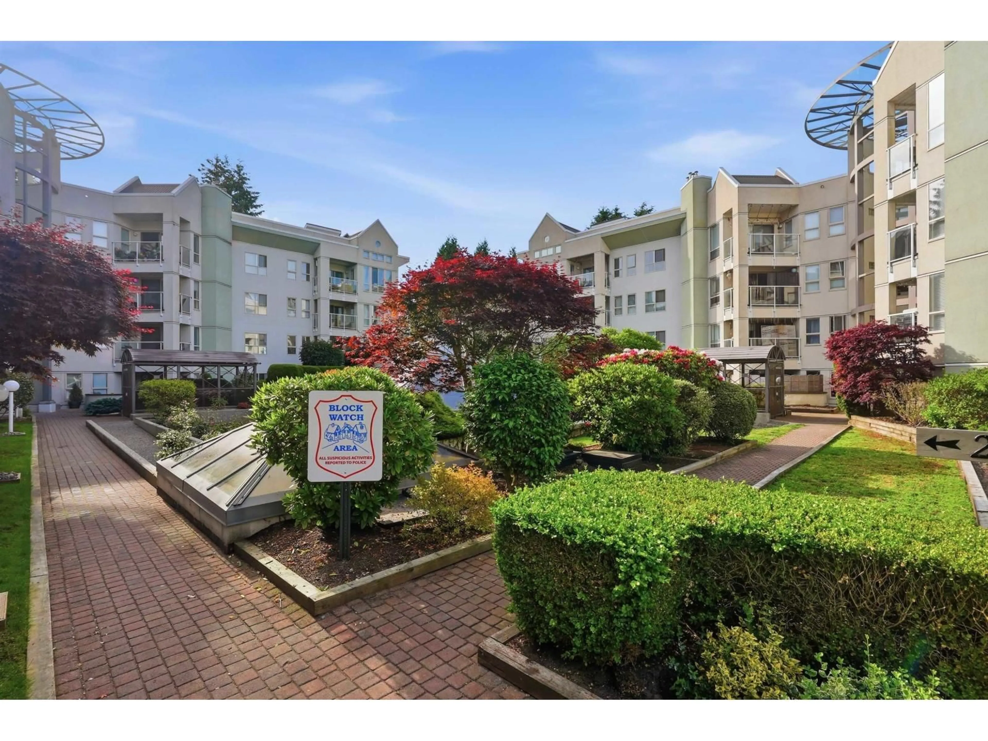 A pic from outside/outdoor area/front of a property/back of a property/a pic from drone, unknown for 111 - 2575 WARE STREET, Abbotsford British Columbia V2S3E2