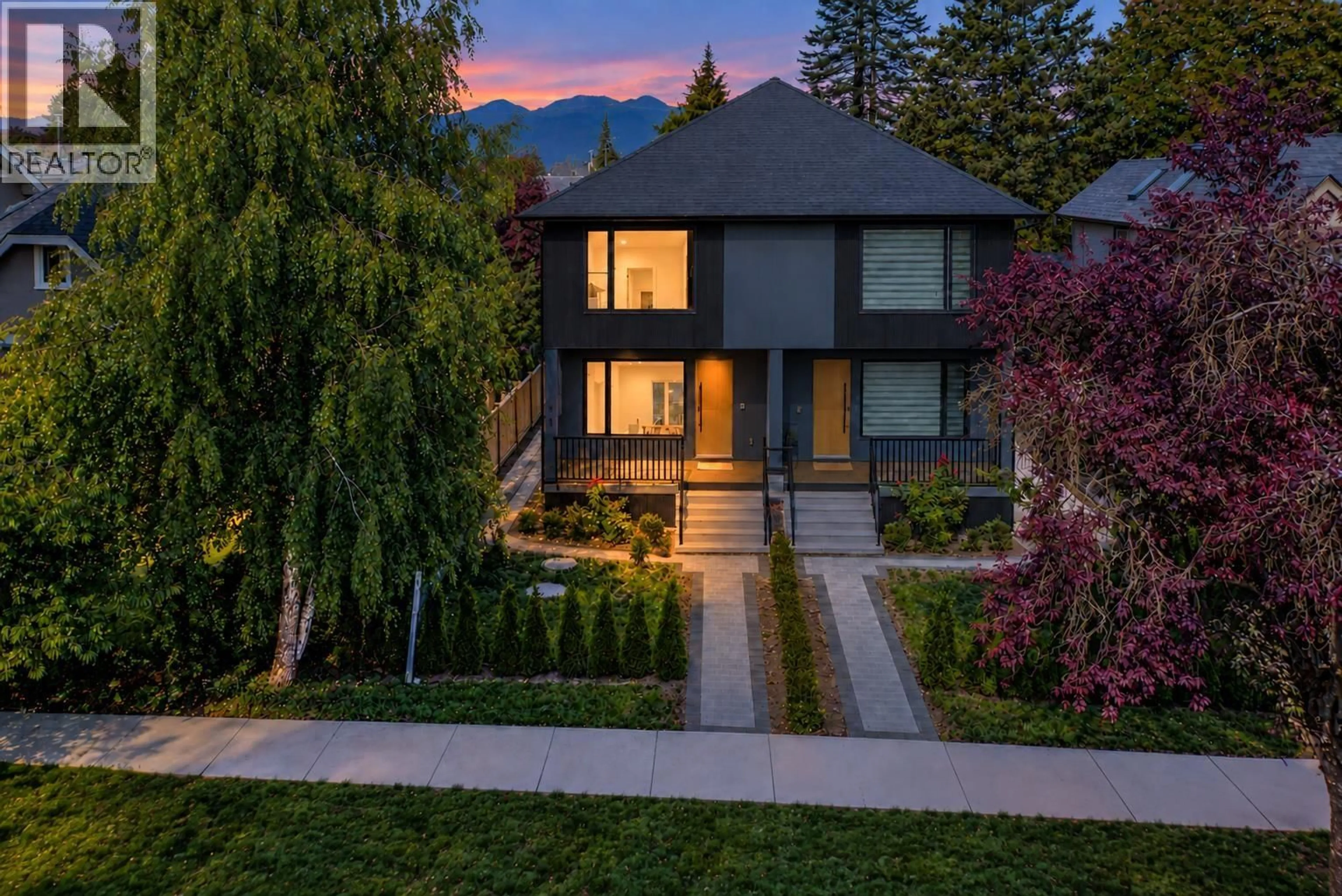 Unknown for 2837 31ST AVENUE, Vancouver British Columbia V6L2A3