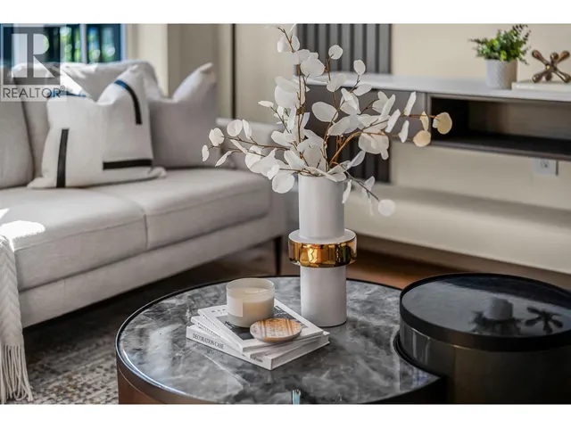 2837 31ST AVENUE, Vancouver 3