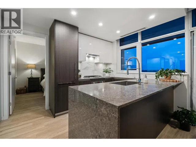 2606 - 5333 GORING STREET, Burnaby 4