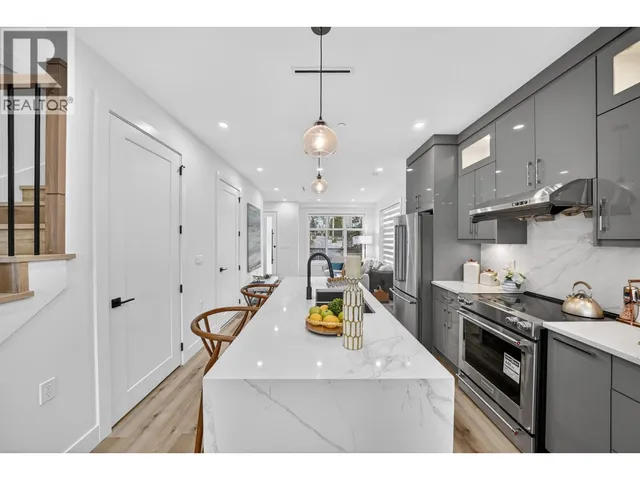 514 60TH AVENUE, Vancouver 3