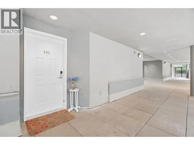 602 - 1500 OSTLER COURT, North Vancouver 3