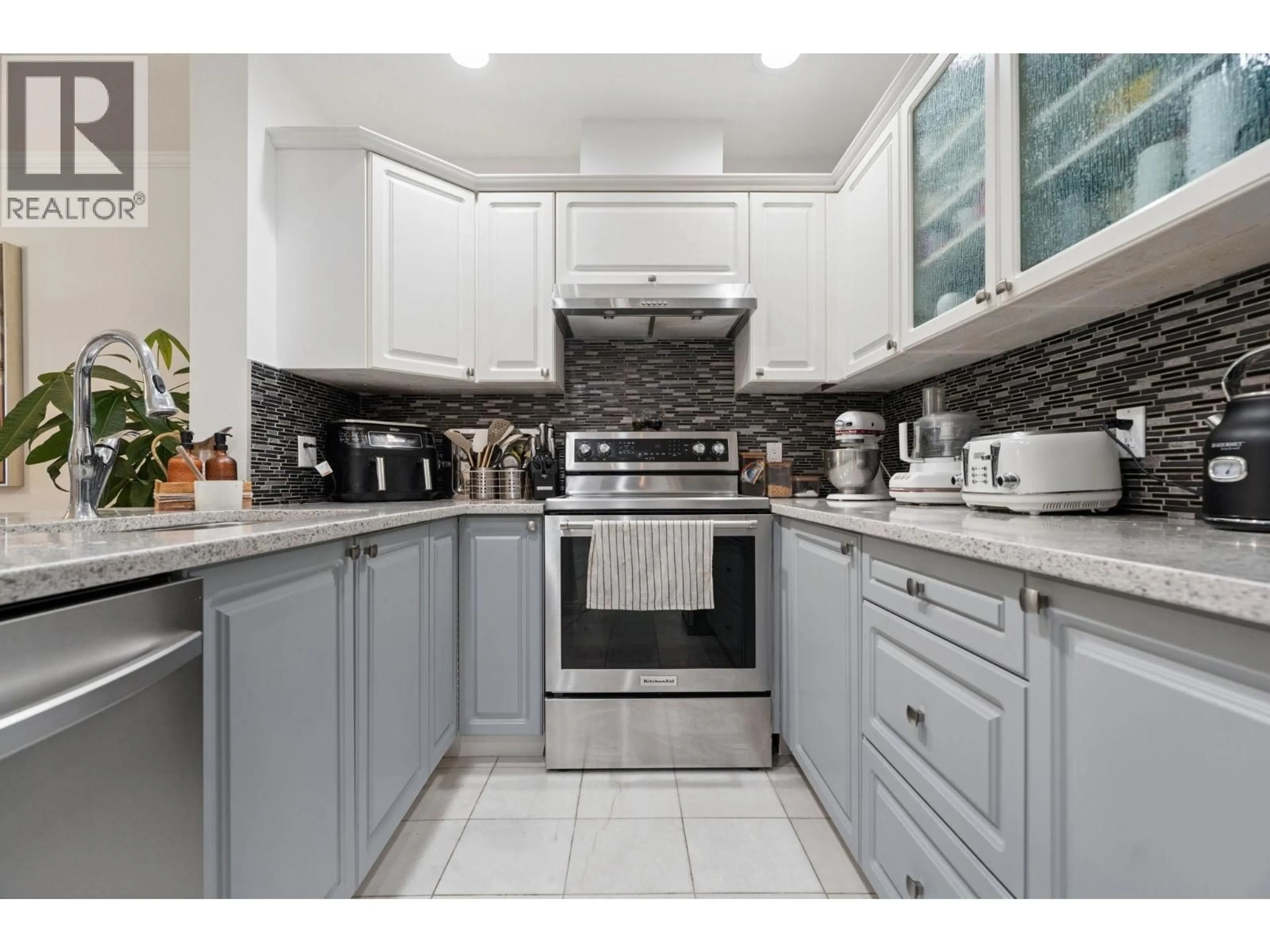 Contemporary kitchen, ceramic/tile floor for 602 - 1500 OSTLER COURT, North Vancouver British Columbia V7G2S2