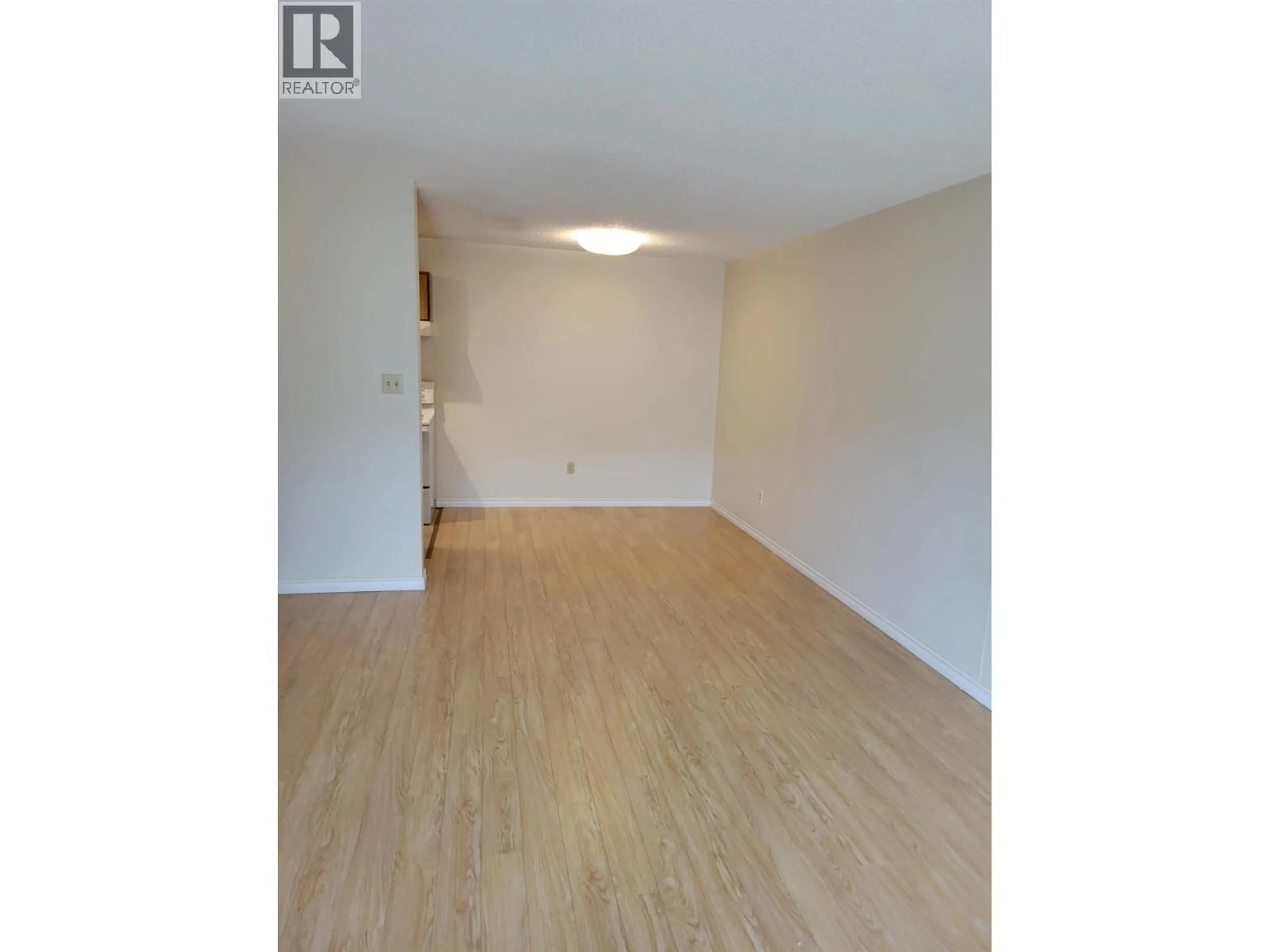 A pic of a room for 218 - 8500 LANSDOWNE ROAD, Richmond British Columbia V6X3G4