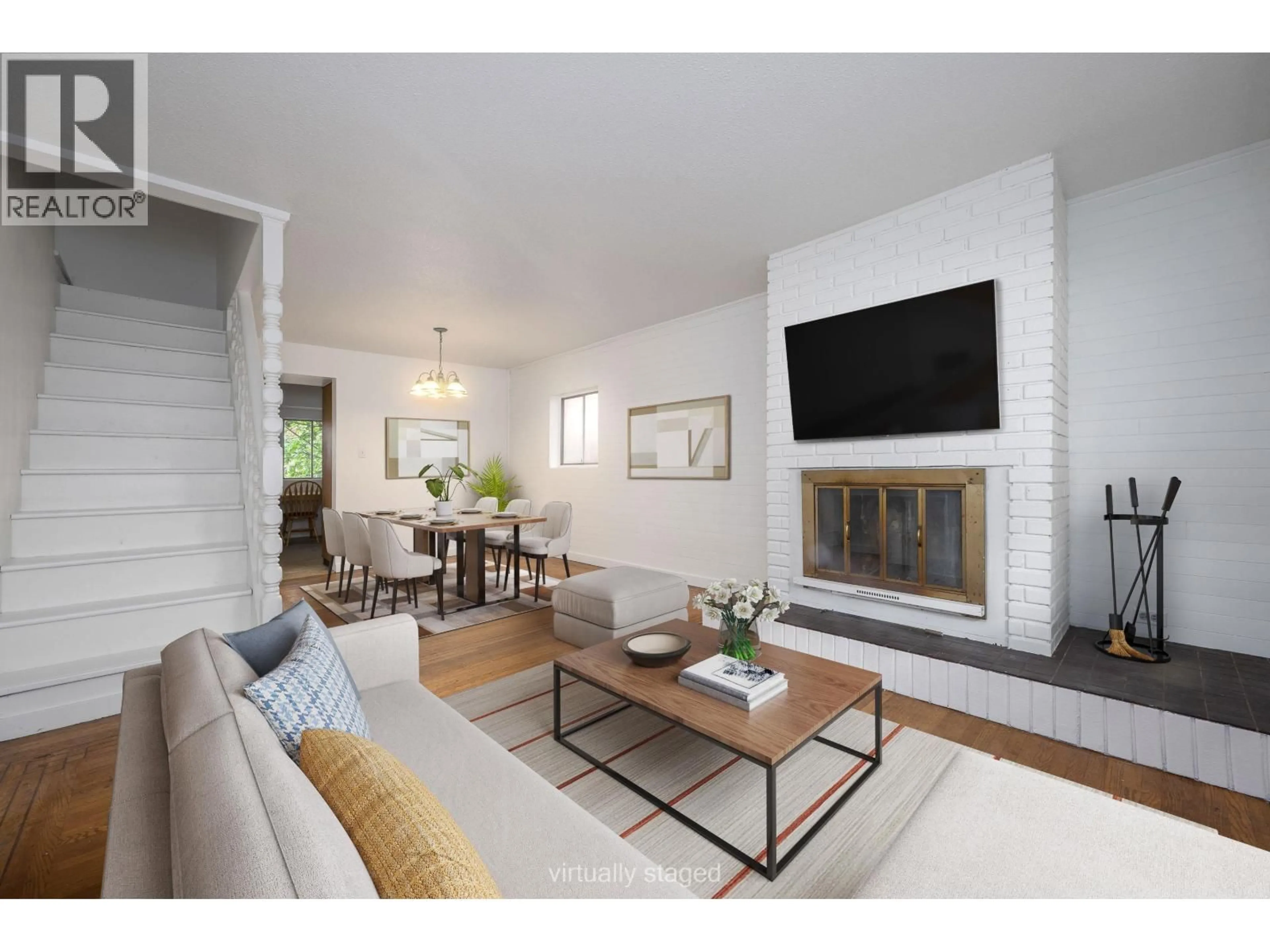 Living room with furniture, unknown for 2305 TURNER STREET, Vancouver British Columbia V5L2A6