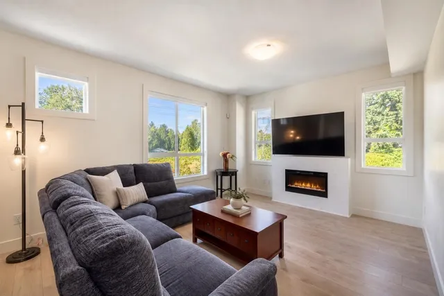 28 - 16561 17A AVENUE, Surrey 2