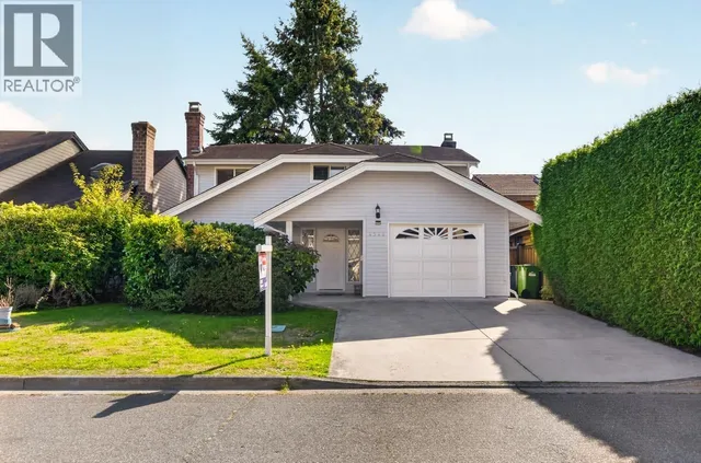 4340 TIFFIN CRESCENT, Richmond 2