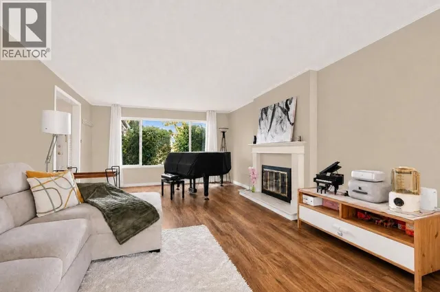 4340 TIFFIN CRESCENT, Richmond 5