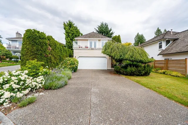 954 160B STREET, Surrey 3