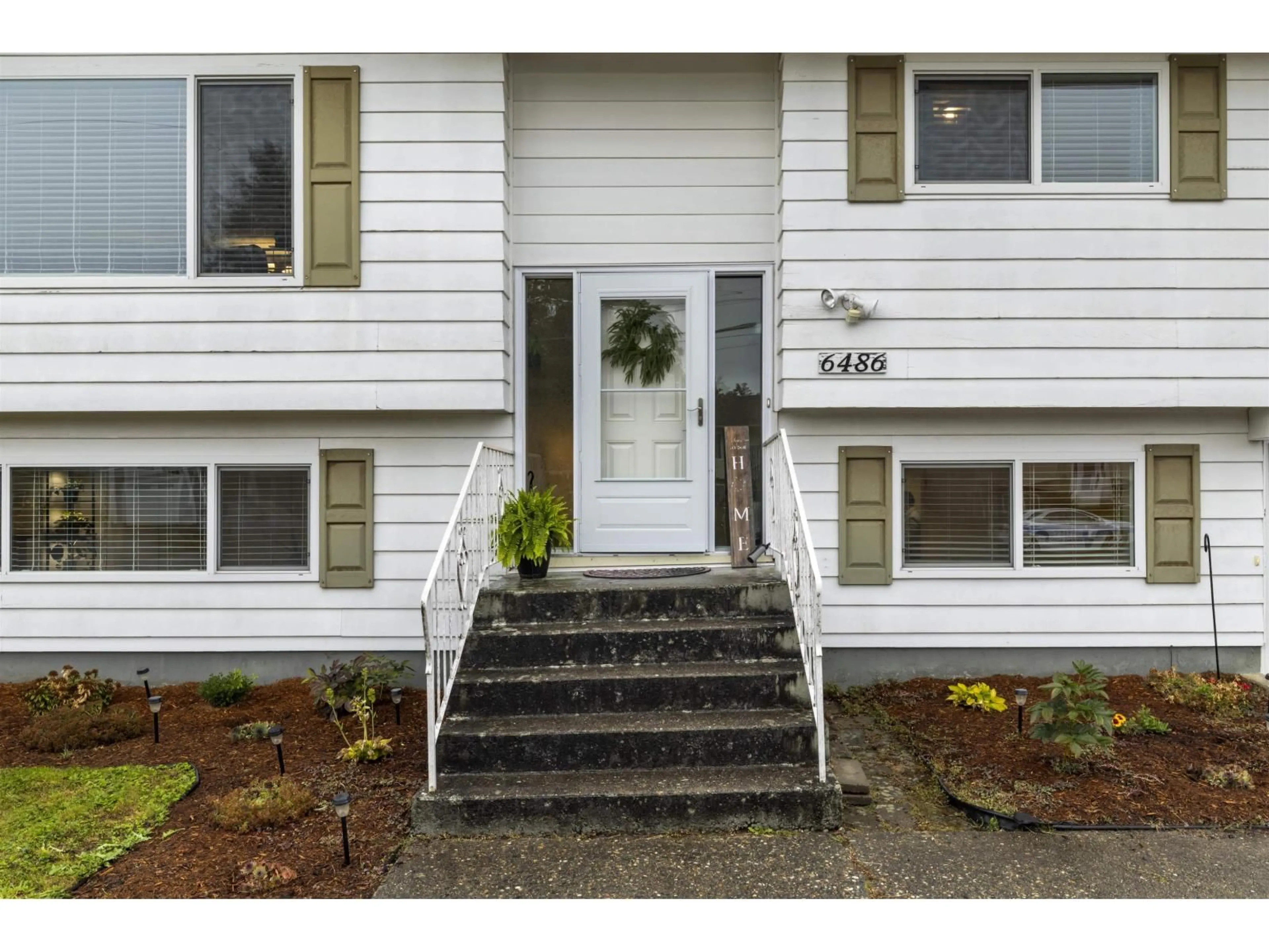 Unknown for 6486 FERN STREET, Chilliwack British Columbia V2R1T6