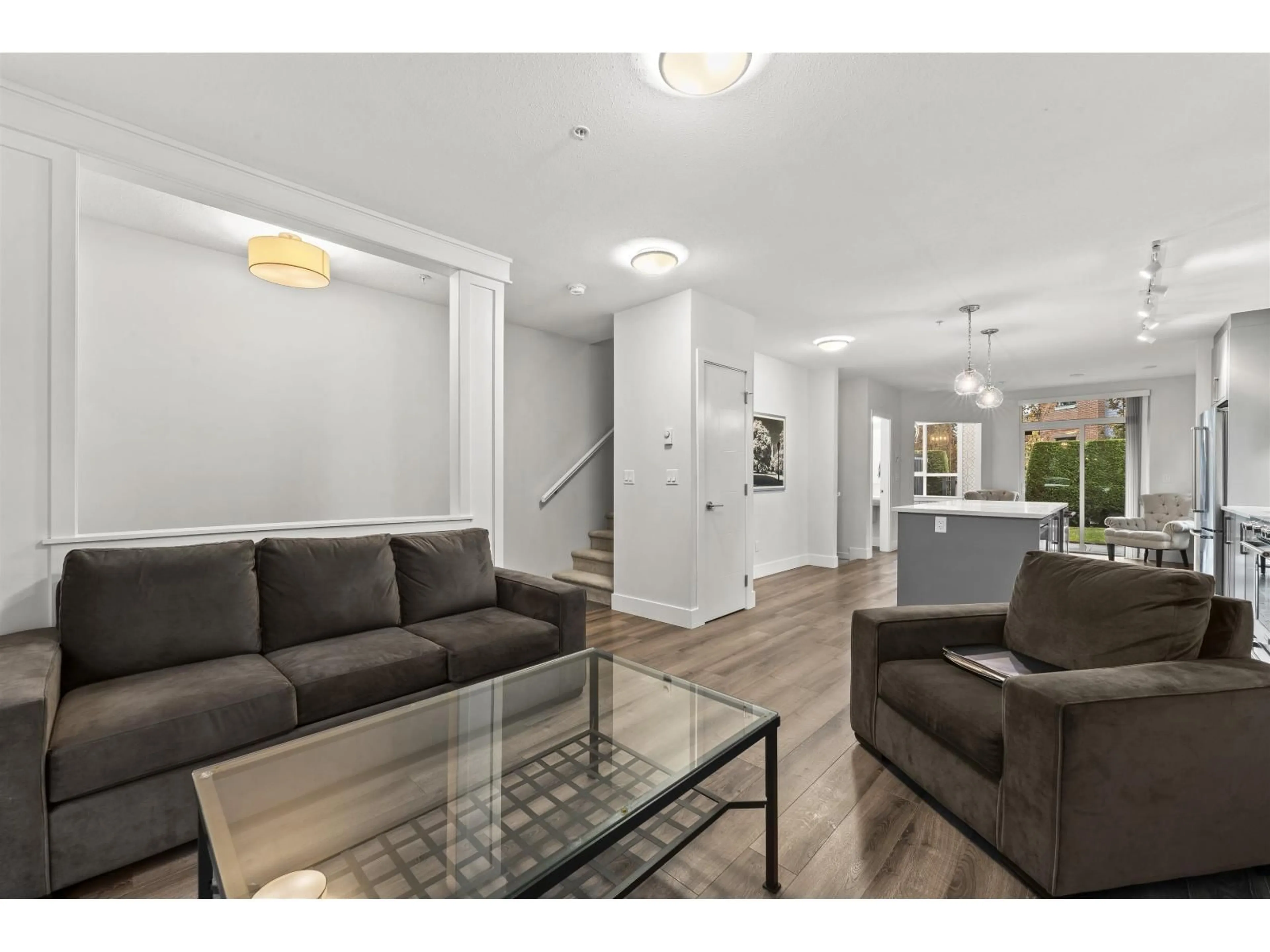 Living room with furniture, unknown for 6 - 2988 151 STREET, Surrey British Columbia V4P0G1